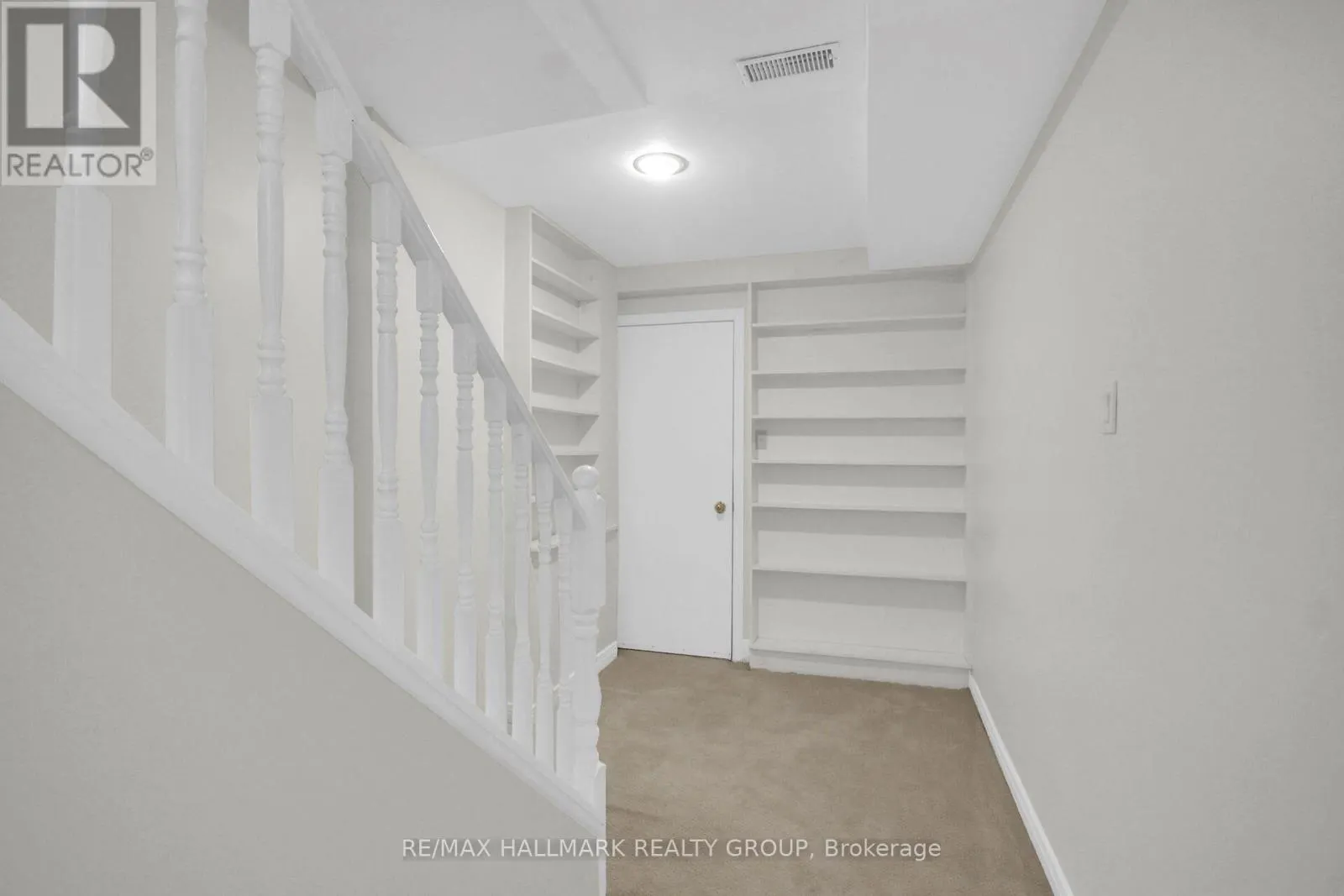 57 ASHPARK CRESCENT