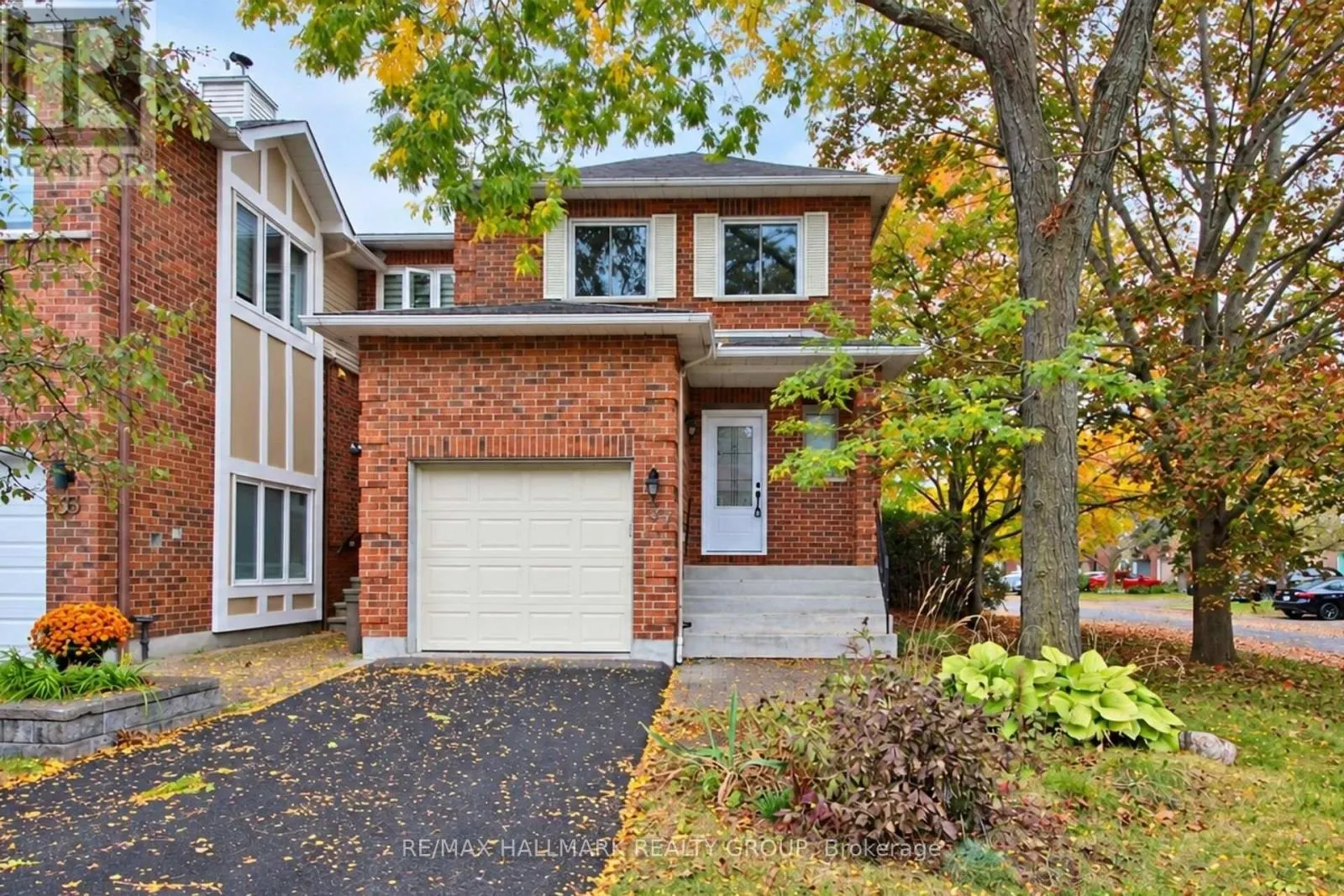 57 ASHPARK CRESCENT
