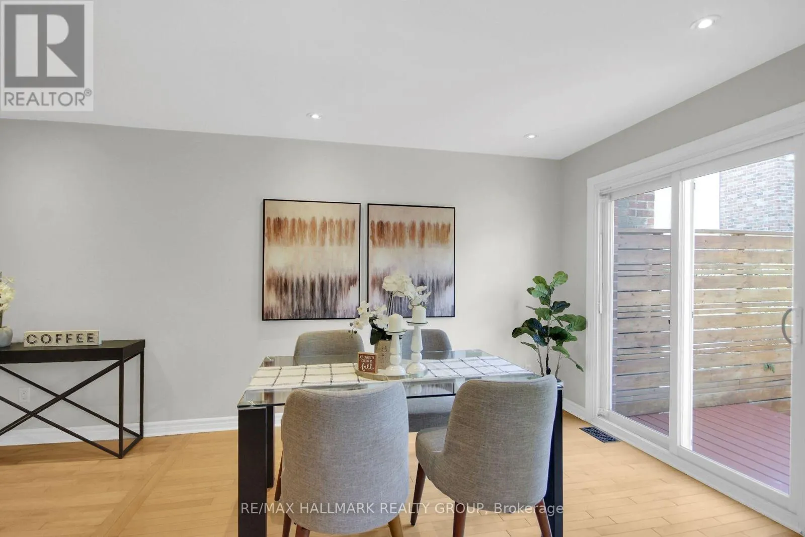 57 ASHPARK CRESCENT