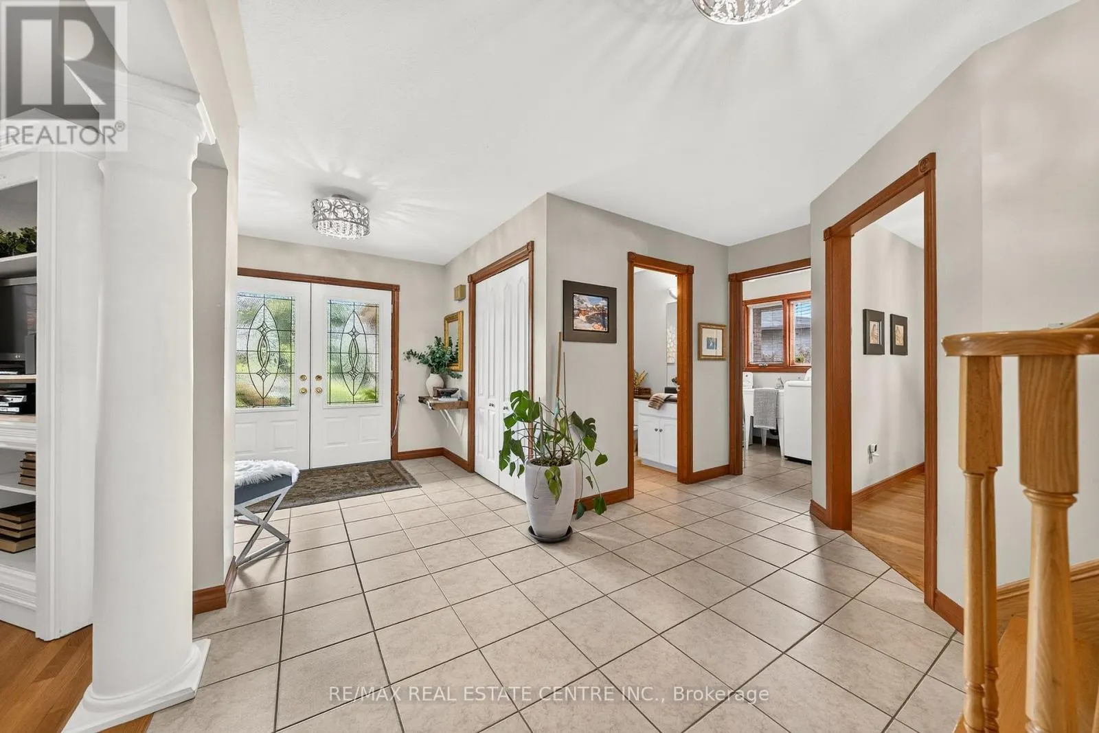 52 ARCHWOOD CRESCENT