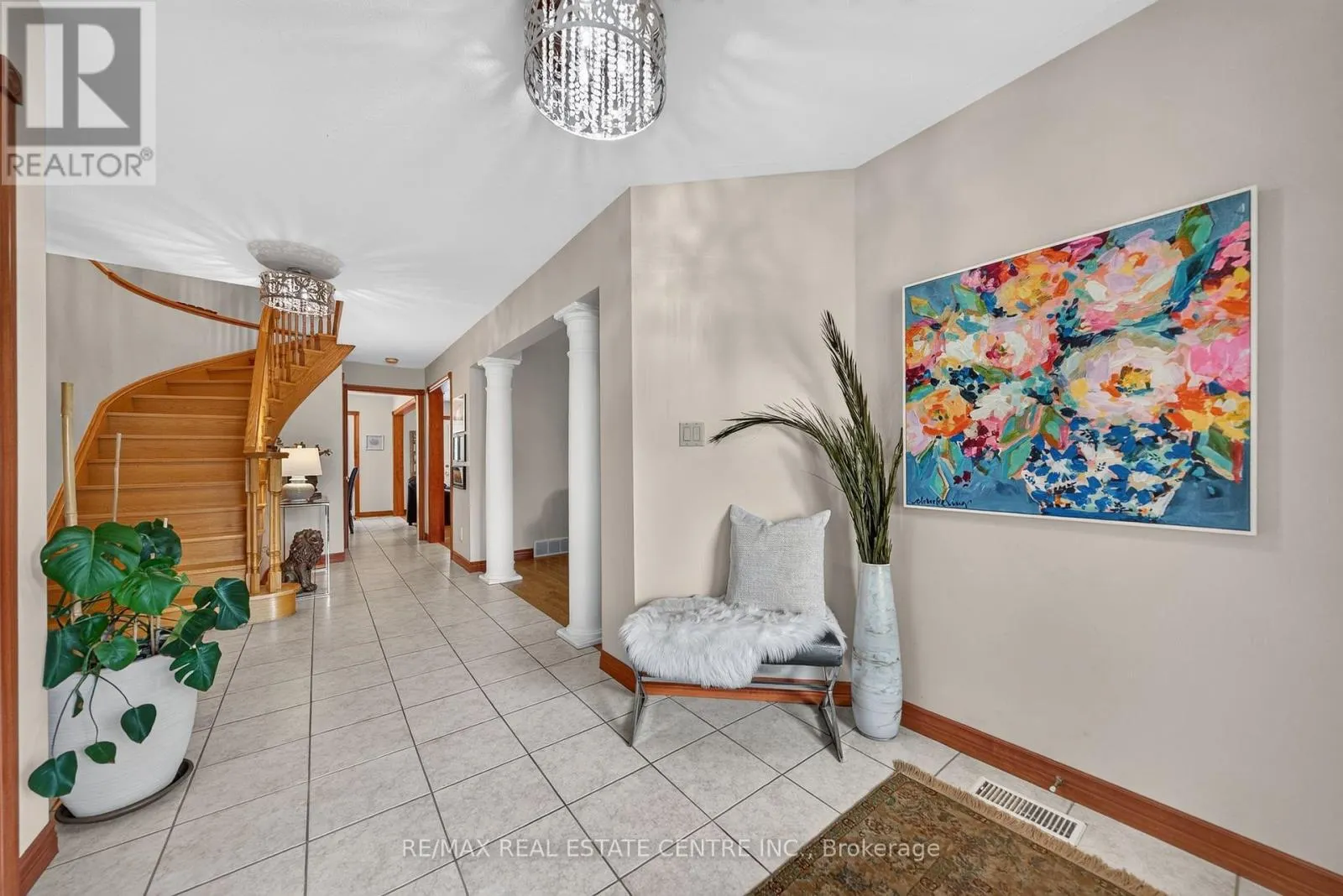 52 ARCHWOOD CRESCENT