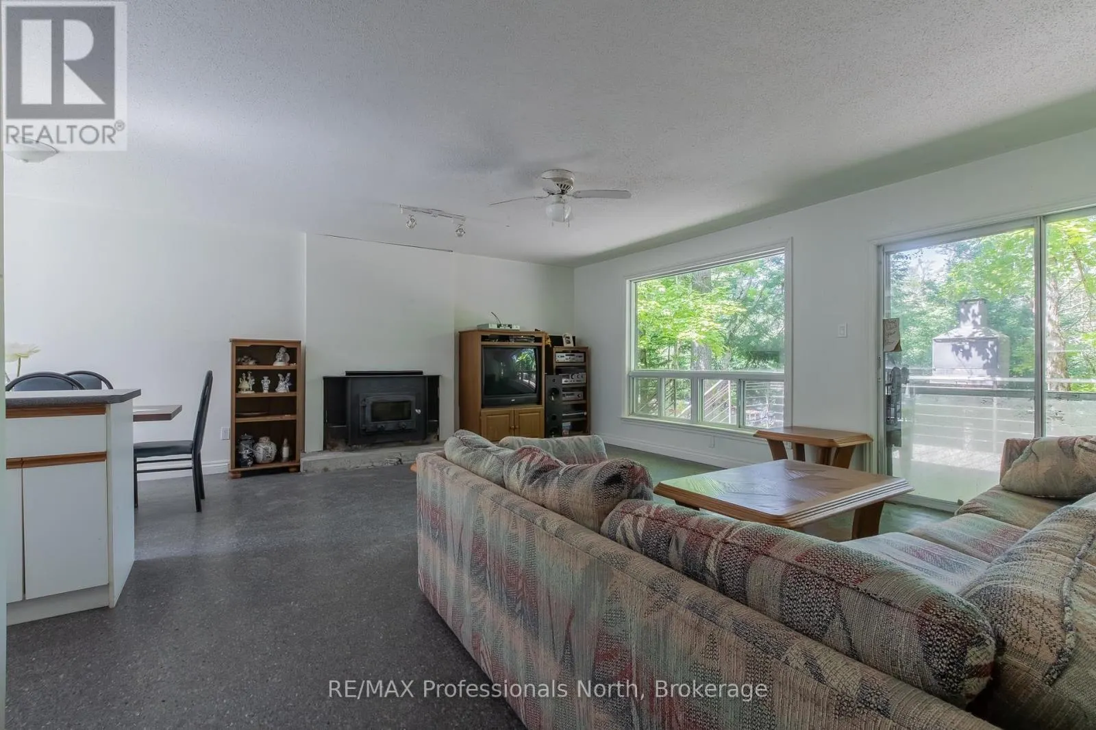 1114 RIVER HAVEN ROAD N
