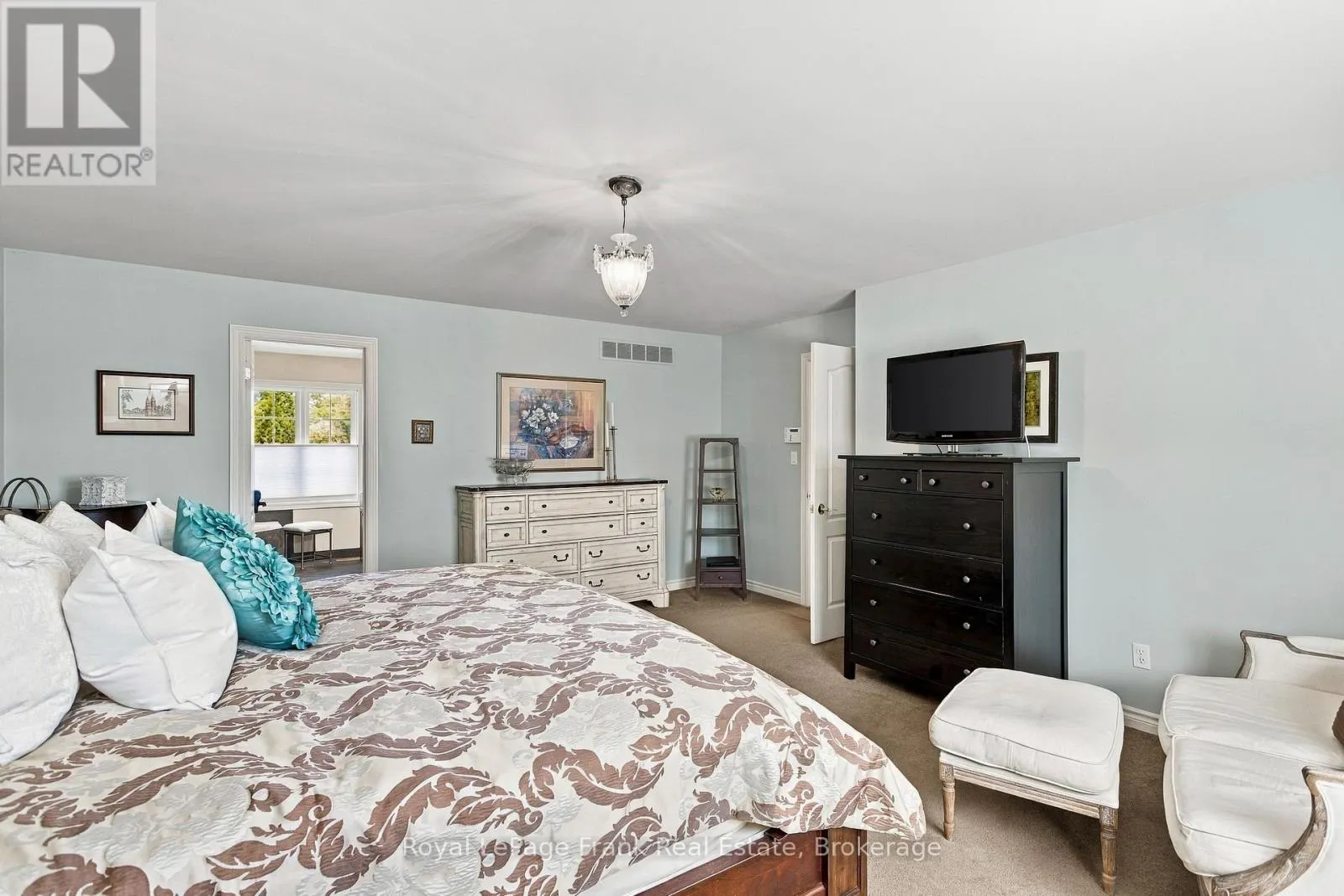 7 VERNA DRIVE