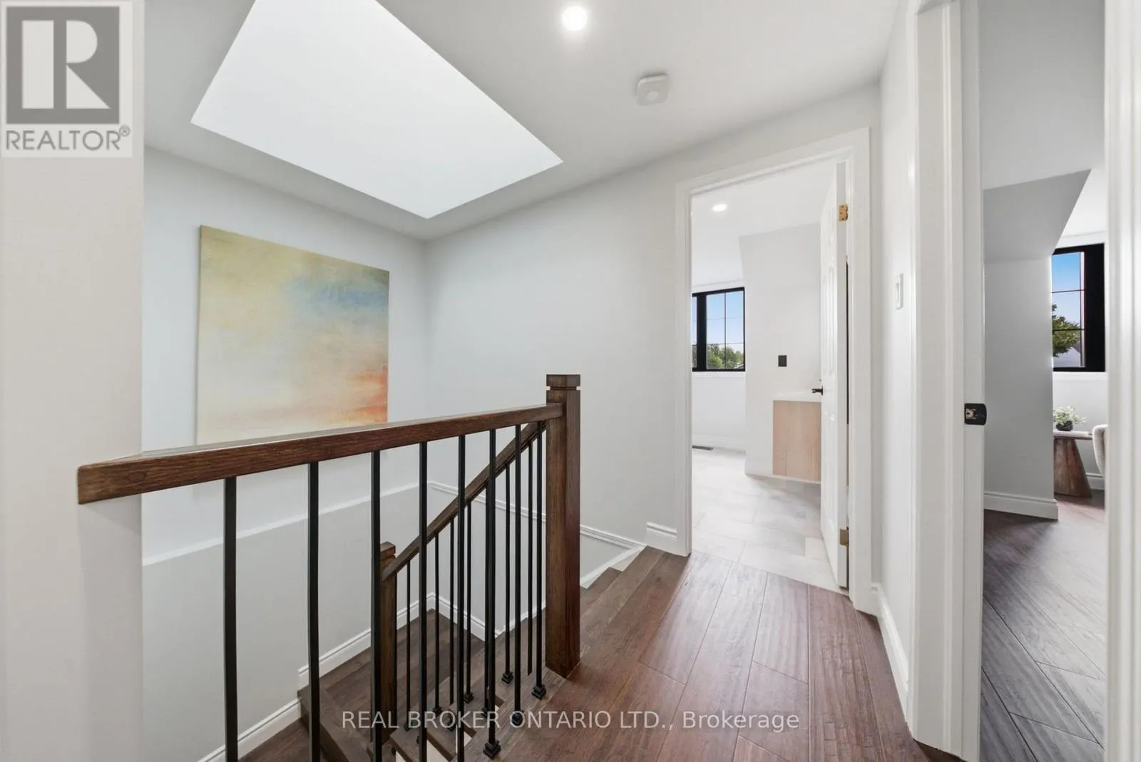 19 BOULDER CRESCENT