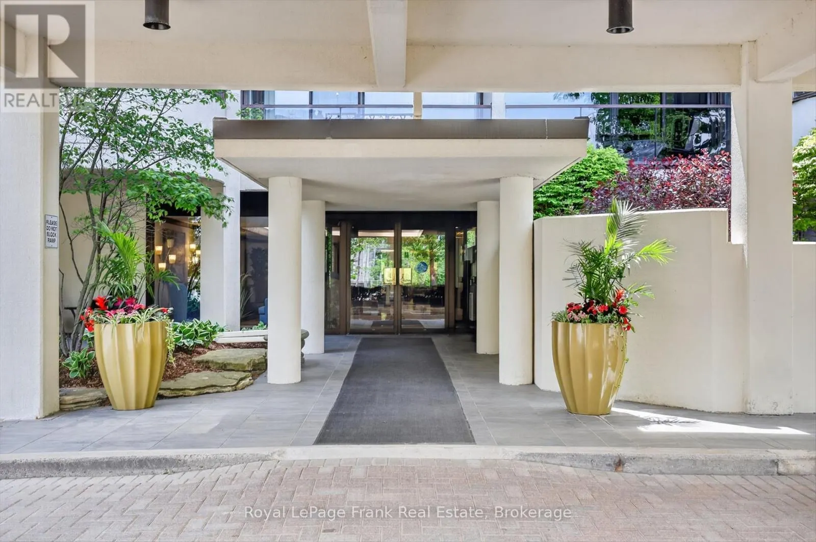502 - 1818 CHERRYHILL ROAD #502