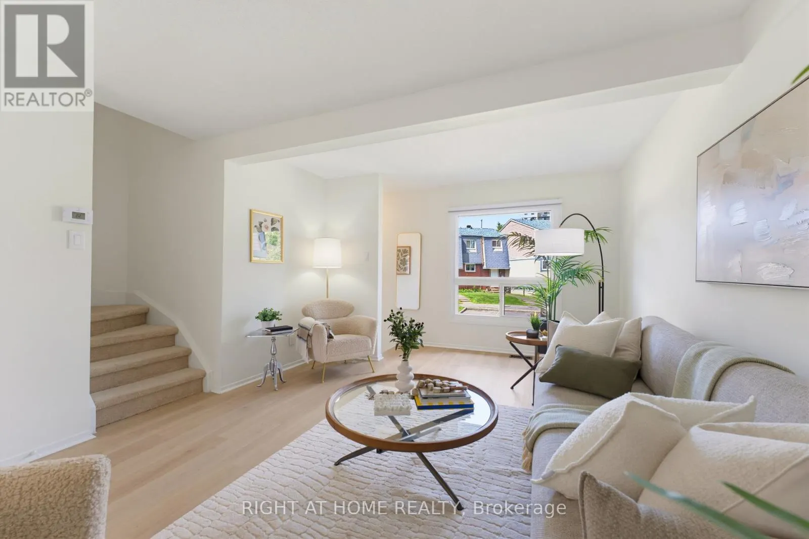 86 - 3400 PAUL ANKA DRIVE