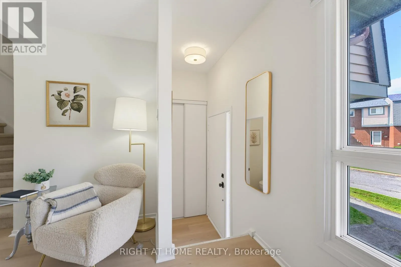 86 - 3400 PAUL ANKA DRIVE