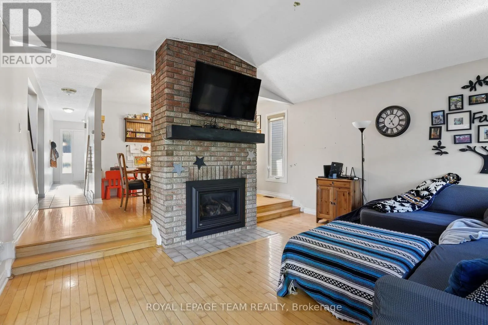 1133 ST EMMANUEL TERRACE