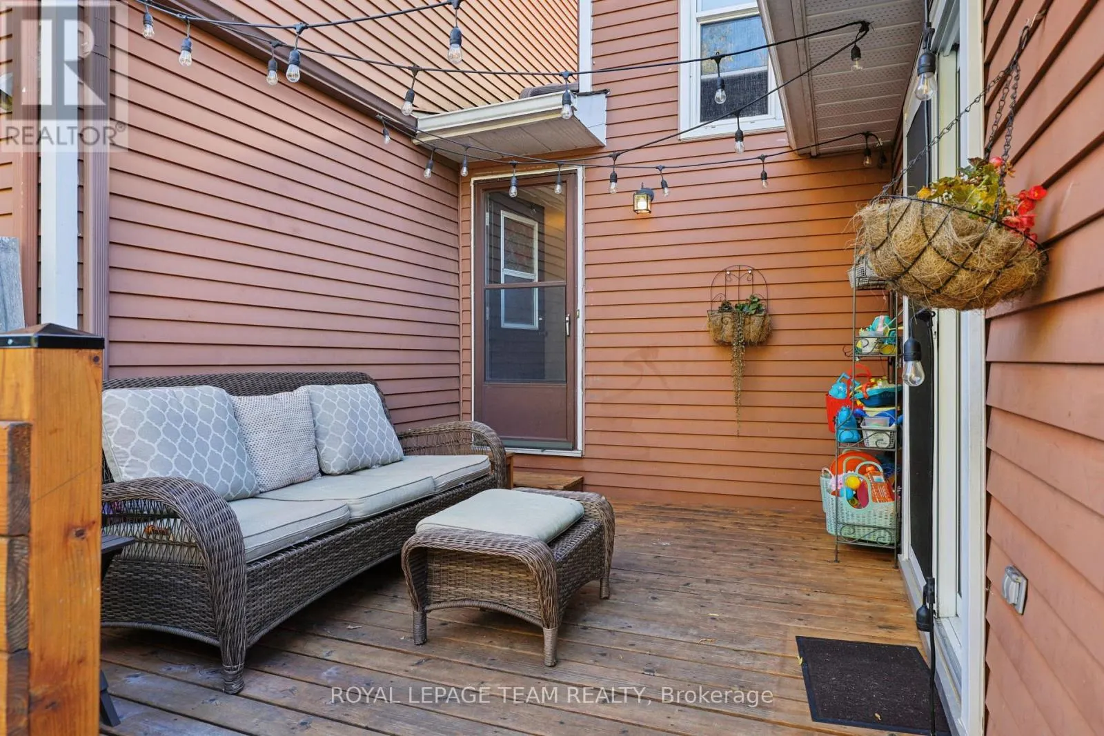 1133 ST EMMANUEL TERRACE