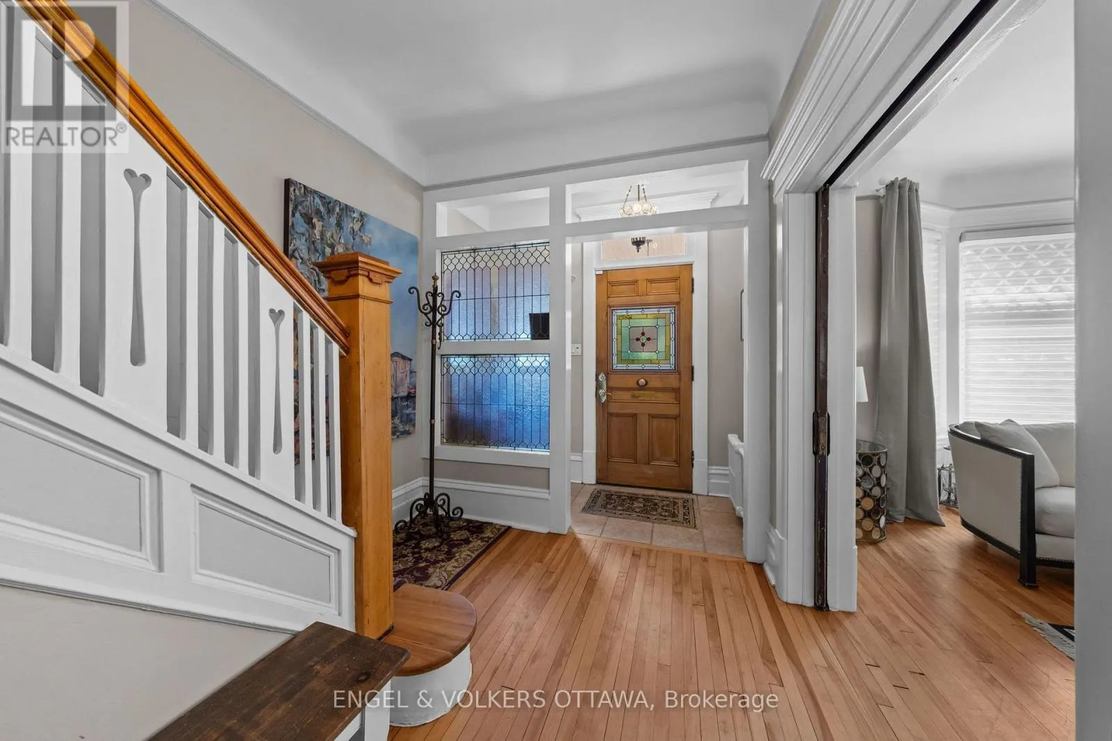 17 OAKLAND AVENUE