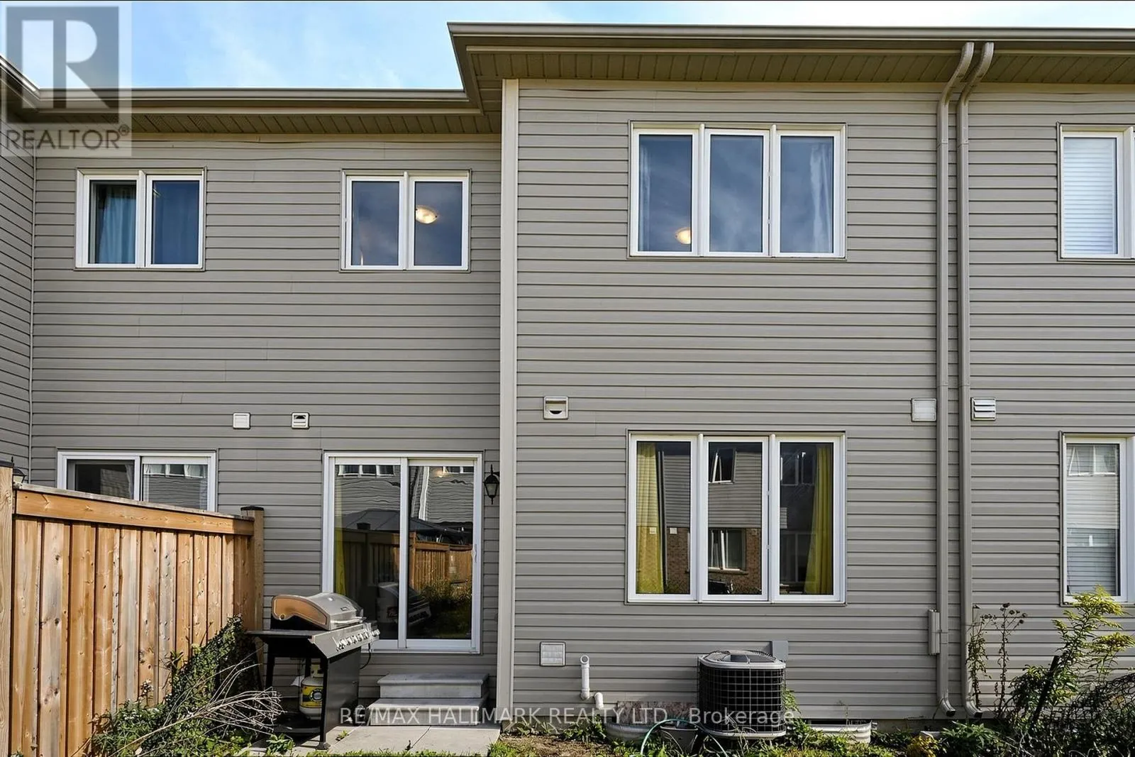 72 MUNRO CIRCLE