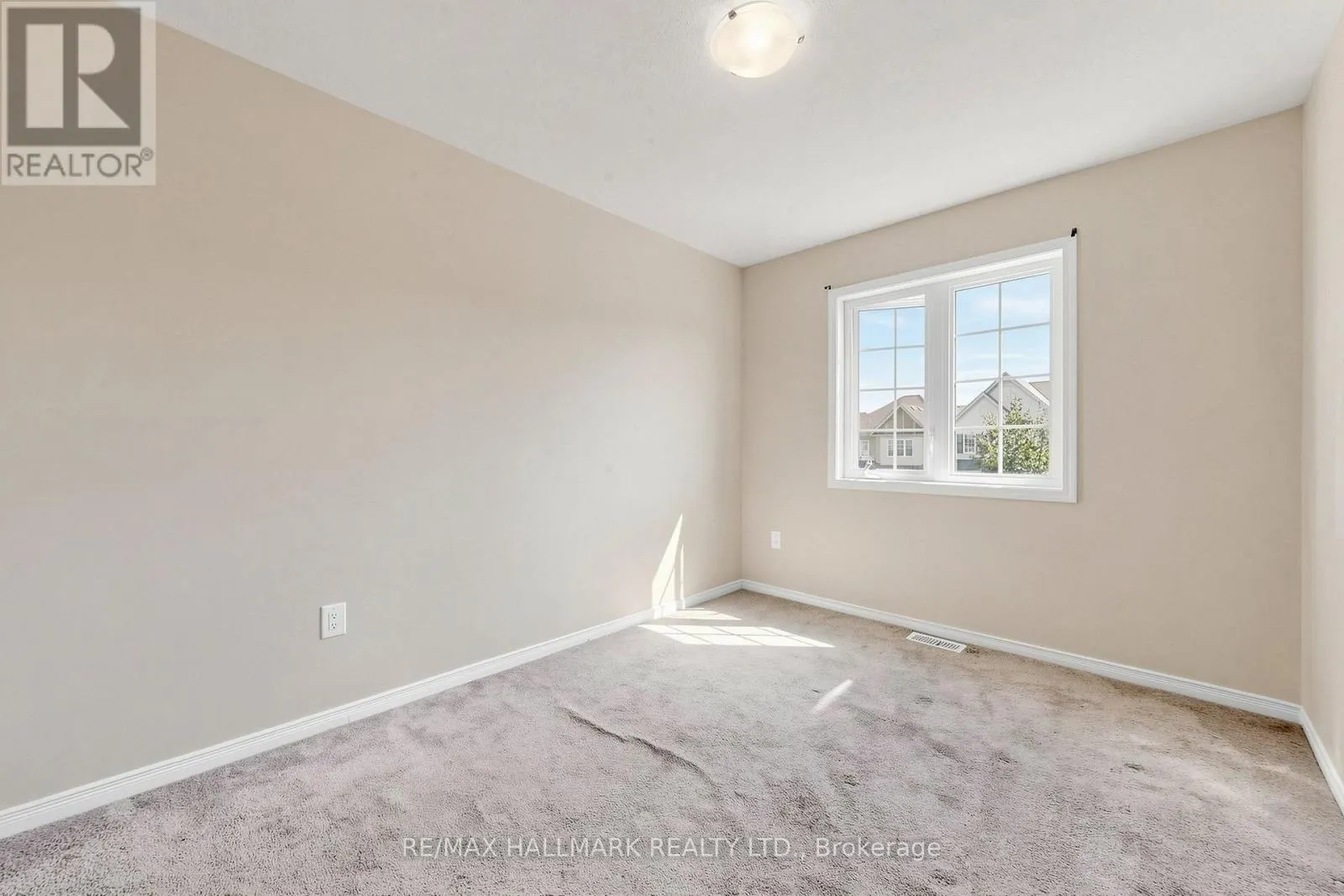 72 MUNRO CIRCLE
