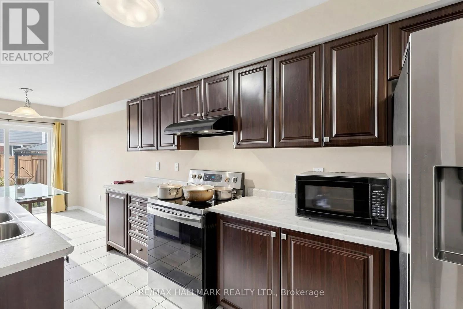 72 MUNRO CIRCLE