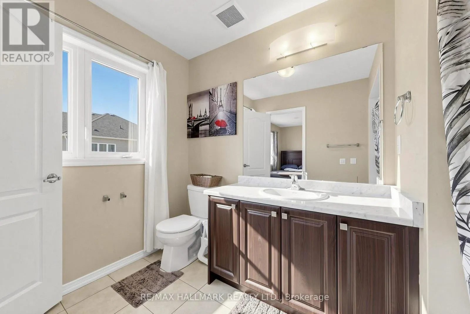 72 MUNRO CIRCLE