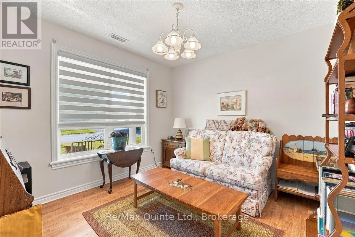 14 - 15 ALDERSGATE DRIVE #14