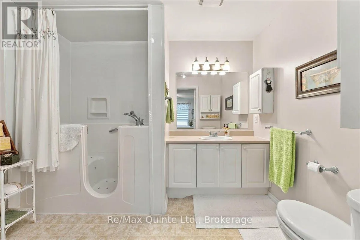 14 - 15 ALDERSGATE DRIVE #14