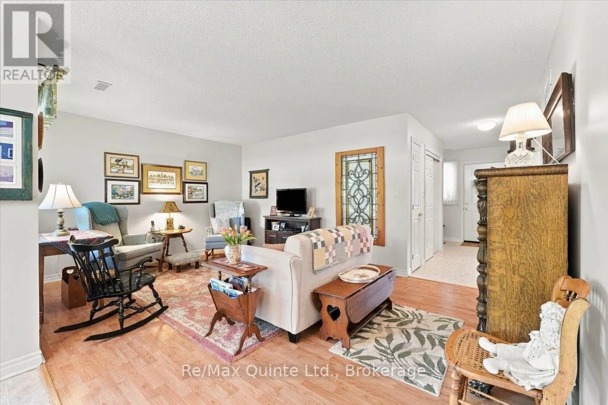 14 - 15 ALDERSGATE DRIVE #14