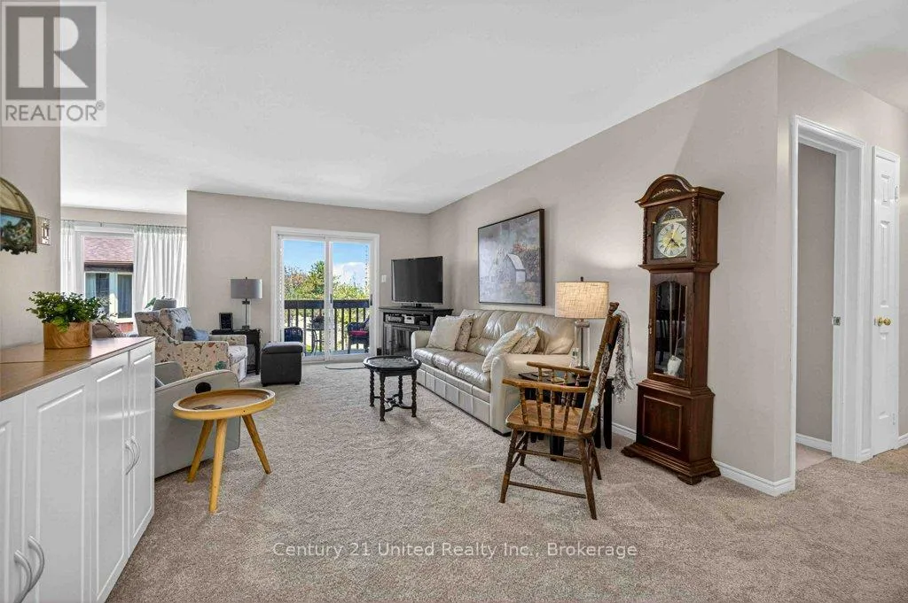 303 - 2181 WALKER AVENUE #303