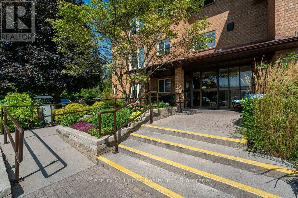 303 - 2181 WALKER AVENUE #303