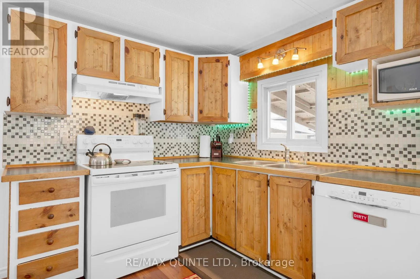 56 - 311 DUNDAS STREET #56