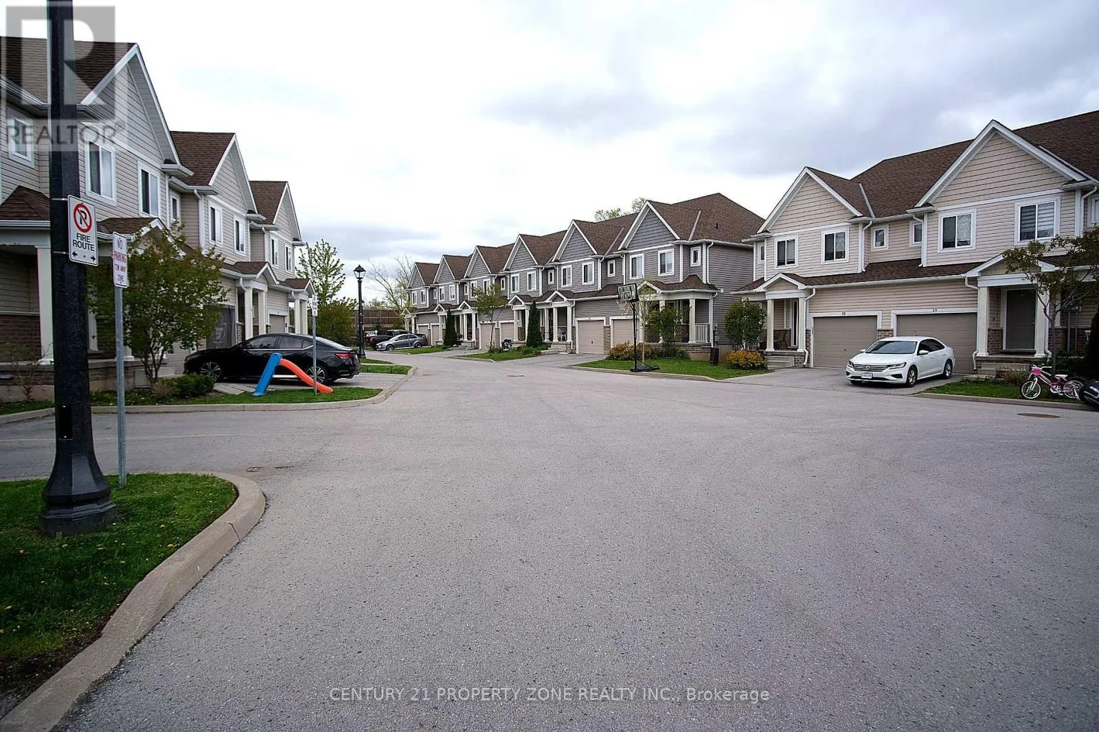 12 - 60 CANTERBURY DRIVE