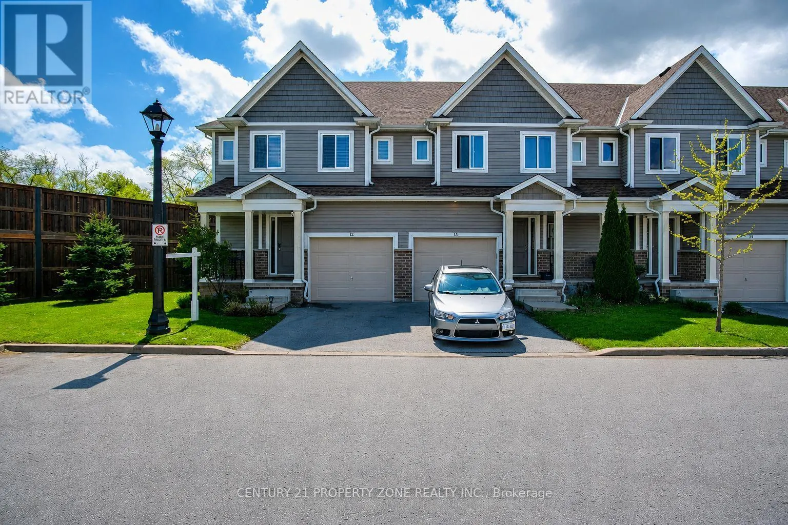 12 - 60 CANTERBURY DRIVE