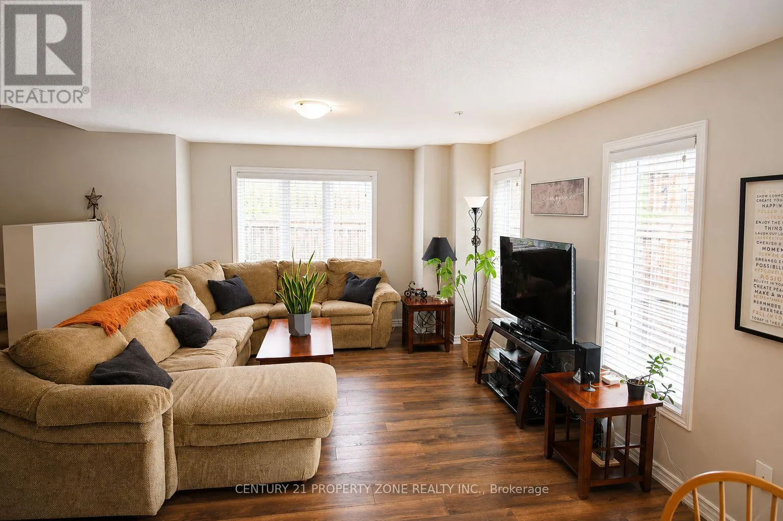 12 - 60 CANTERBURY DRIVE