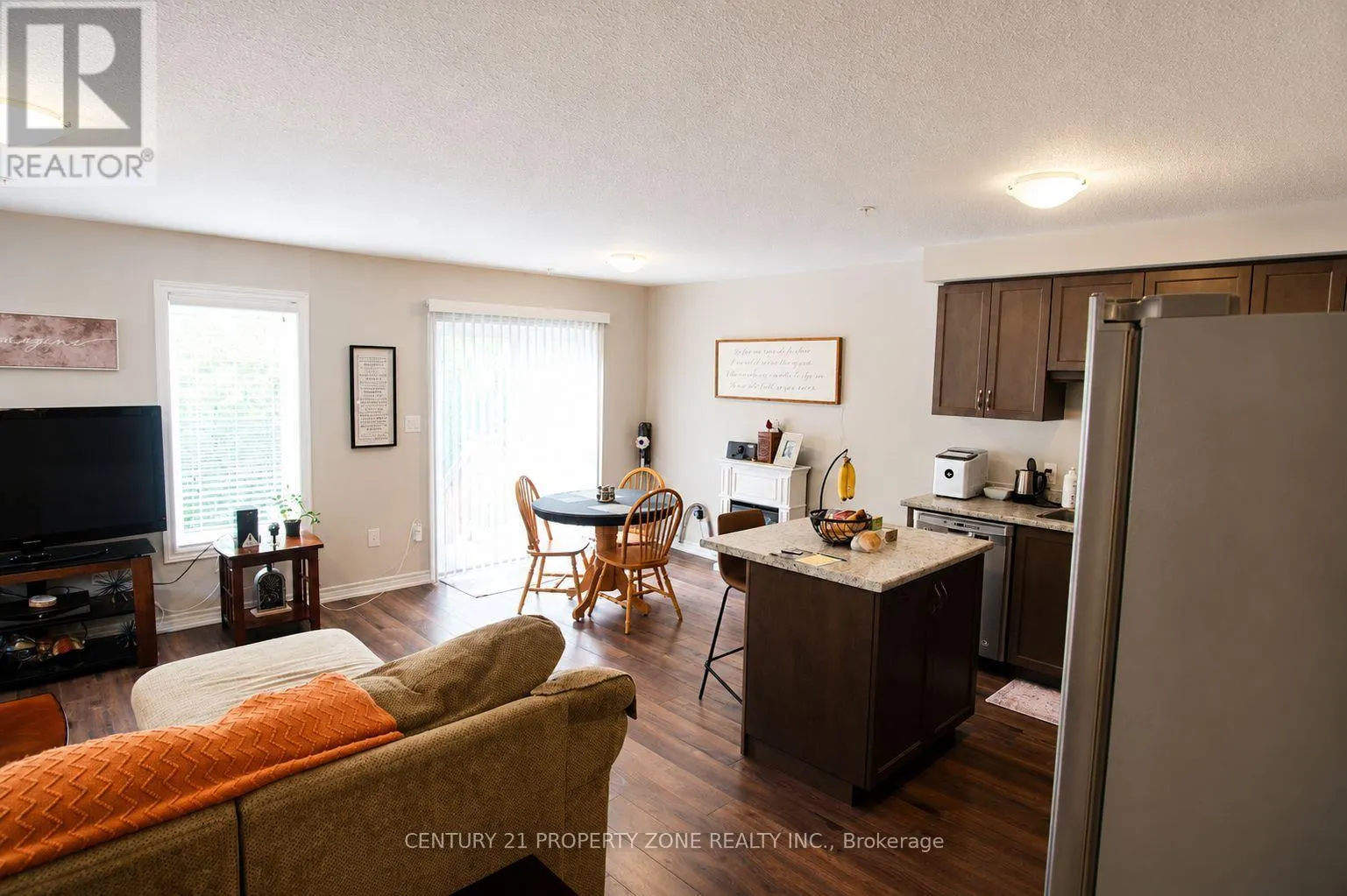12 - 60 CANTERBURY DRIVE