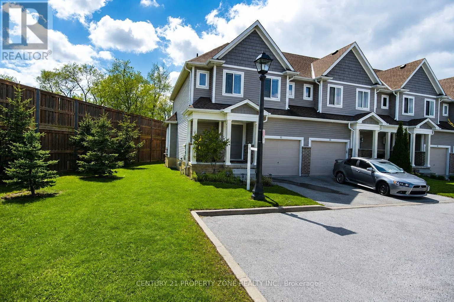 12 - 60 CANTERBURY DRIVE
