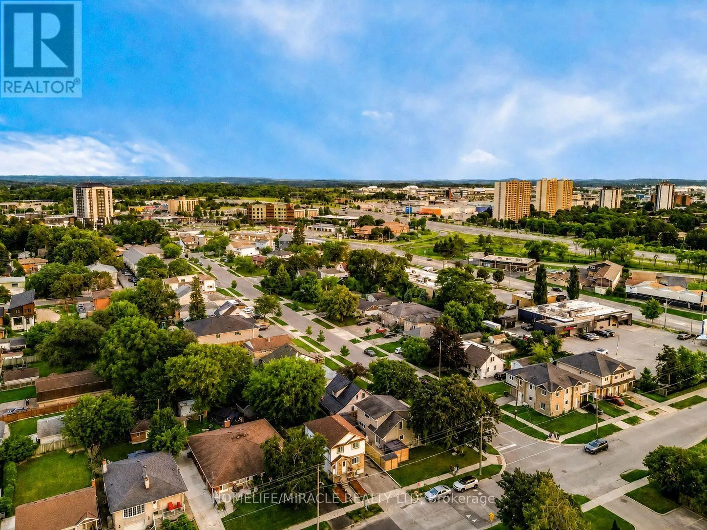 67A UPPER - 67 KINZIE AVENUE