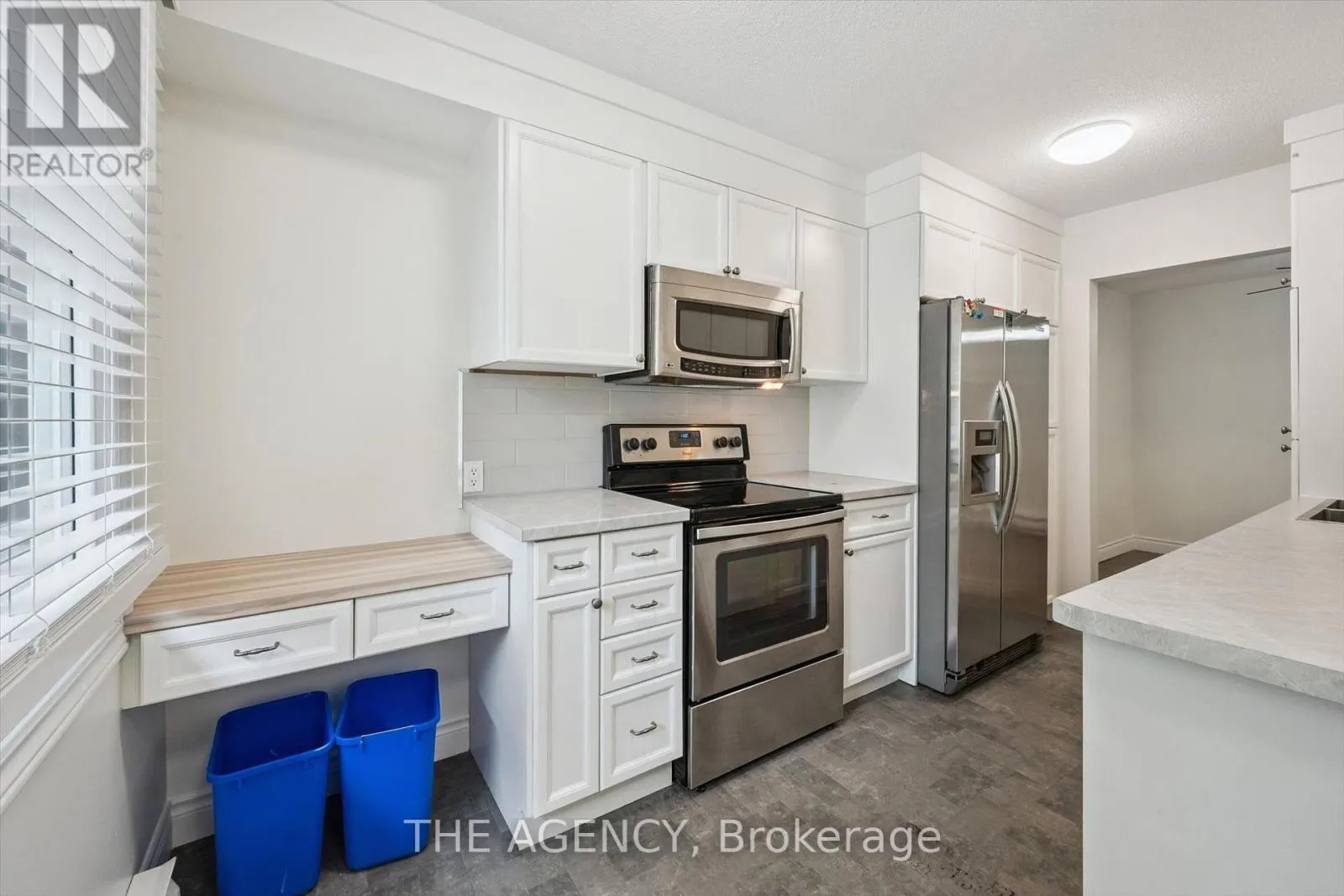 410 SCOTTSDALE DRIVE