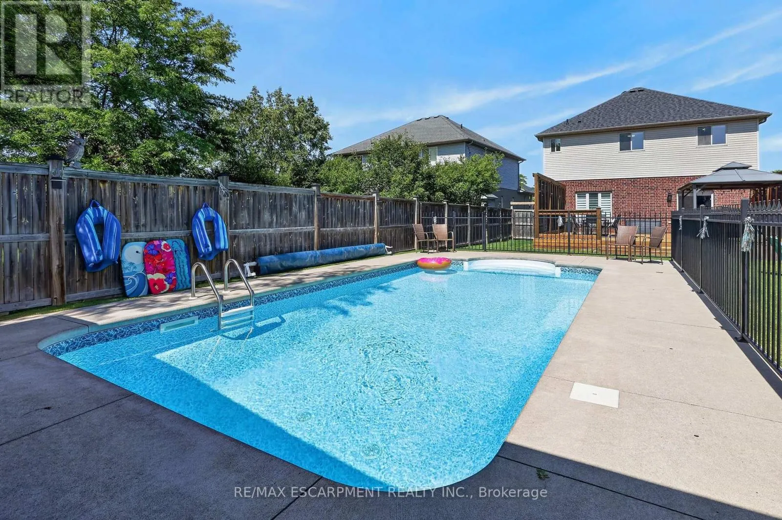 4852 NORTHGATE CRESCENT