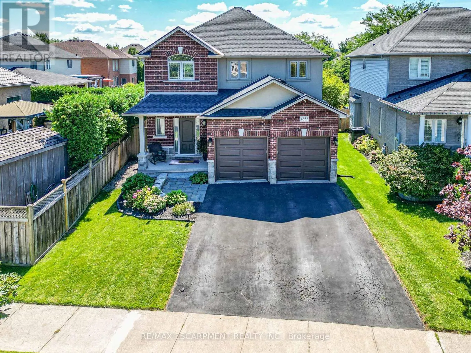 4852 NORTHGATE CRESCENT