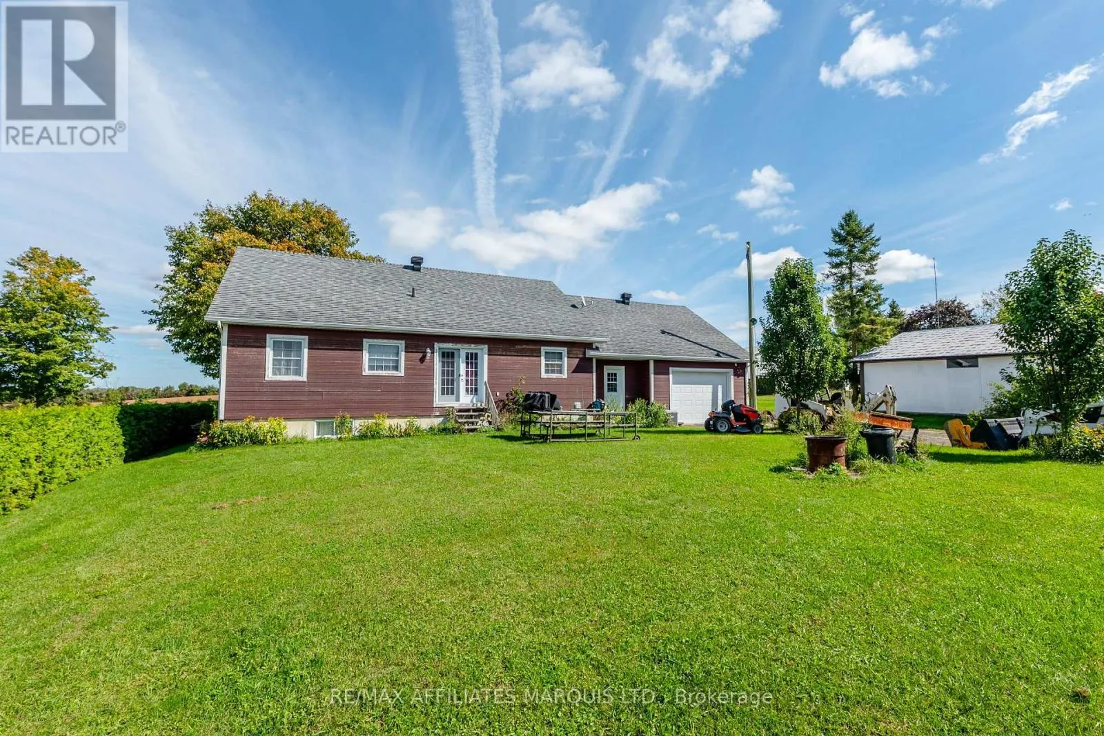 2448 OLD MILITARY ROAD