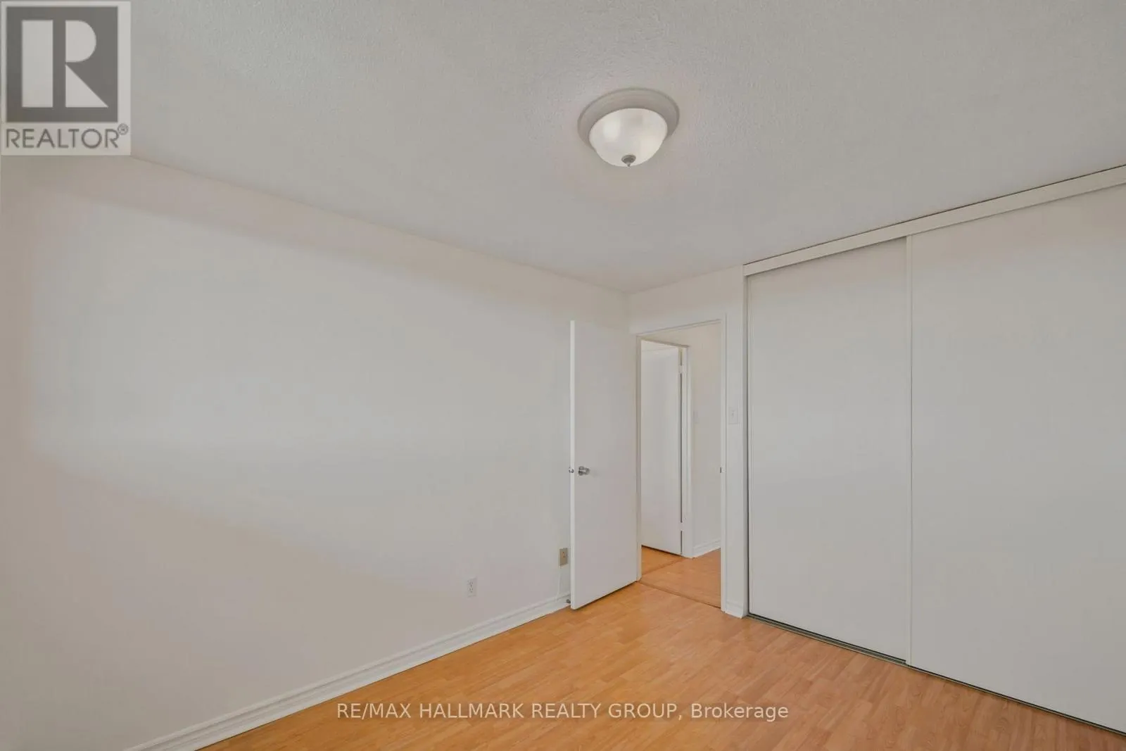 1007 - 415 GREENVIEW AVENUE