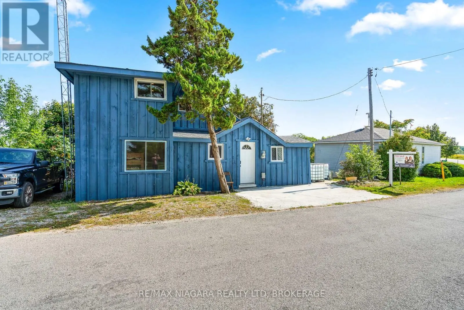 105 LIGHTHOUSE DRIVE