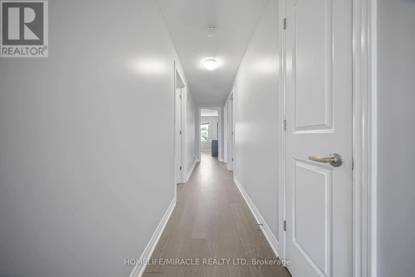 795 ROBERT FERRIE DRIVE