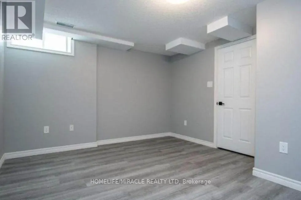 795 ROBERT FERRIE DRIVE