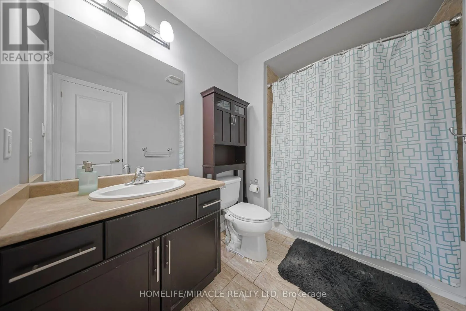 795 ROBERT FERRIE DRIVE