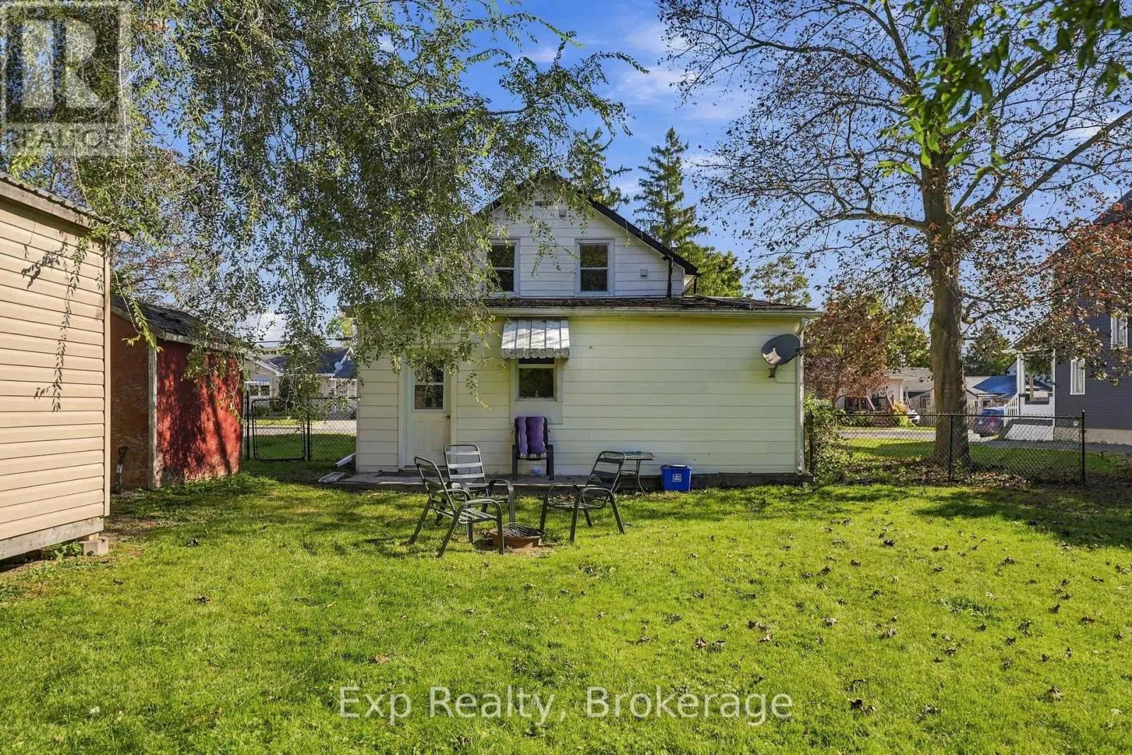 204 ROBERT STREET
