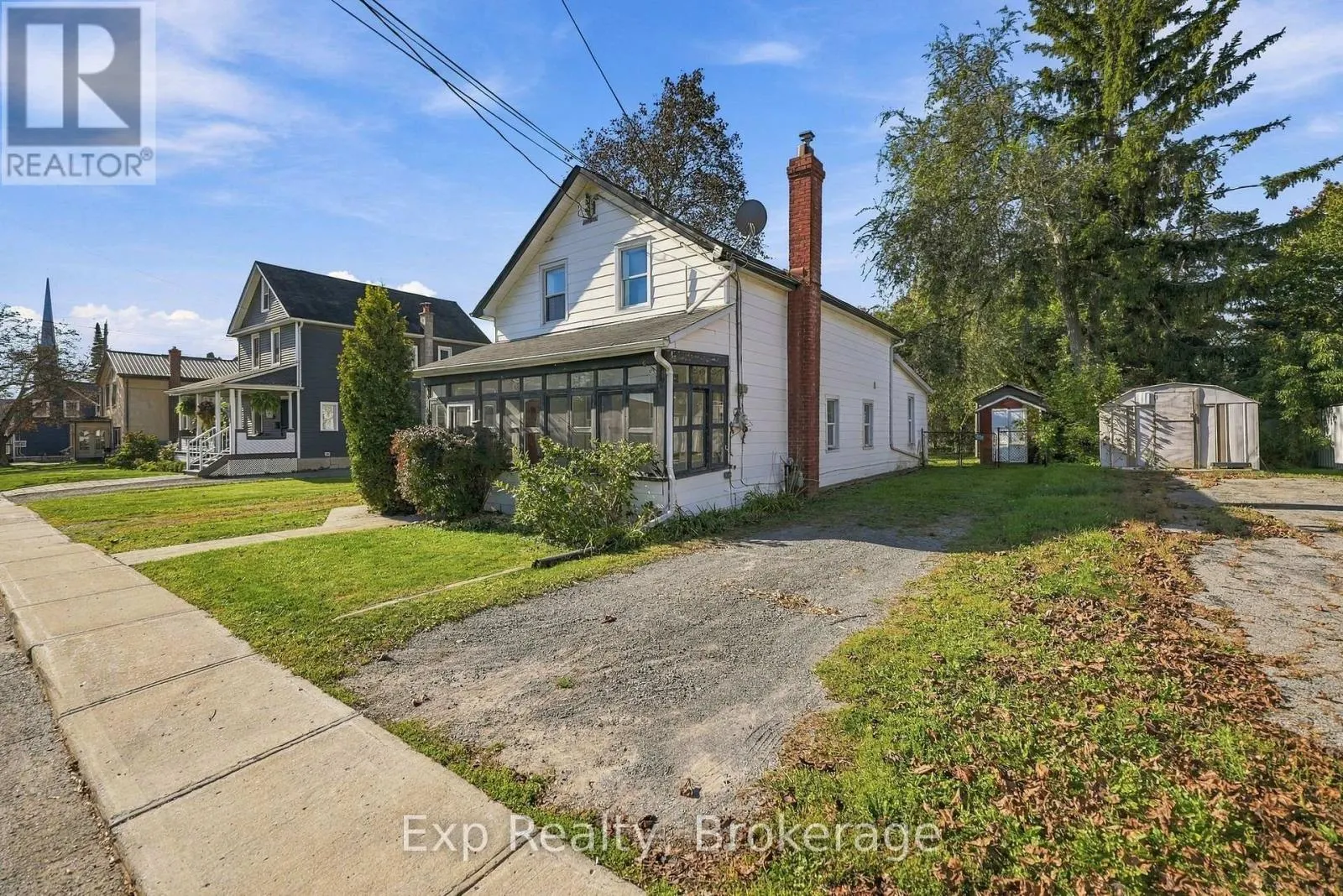 204 ROBERT STREET
