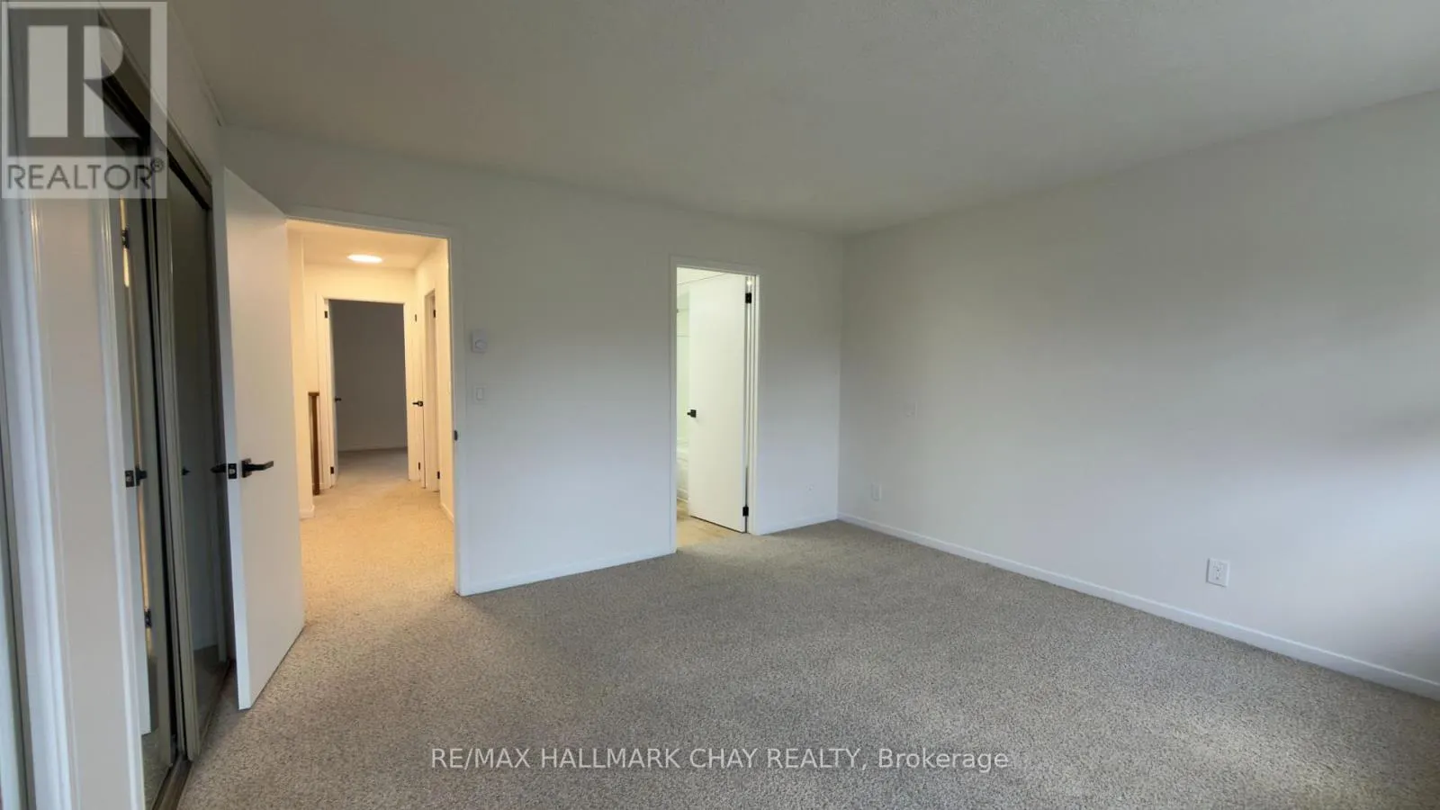 11 - 142 ECCLESTONE DRIVE