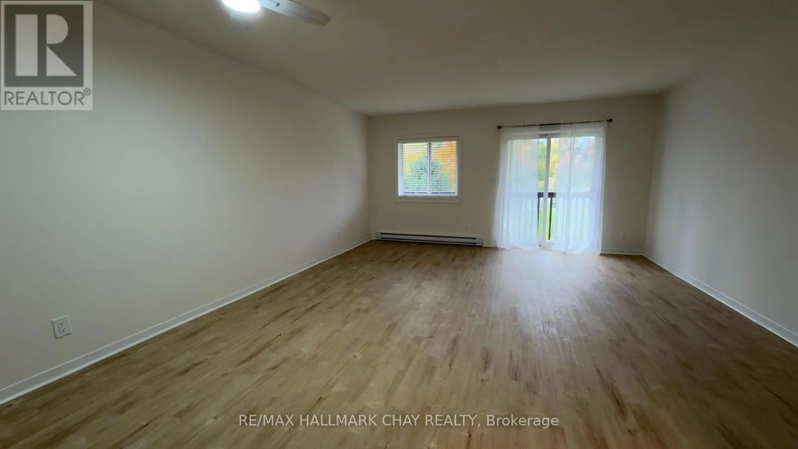 11 - 142 ECCLESTONE DRIVE