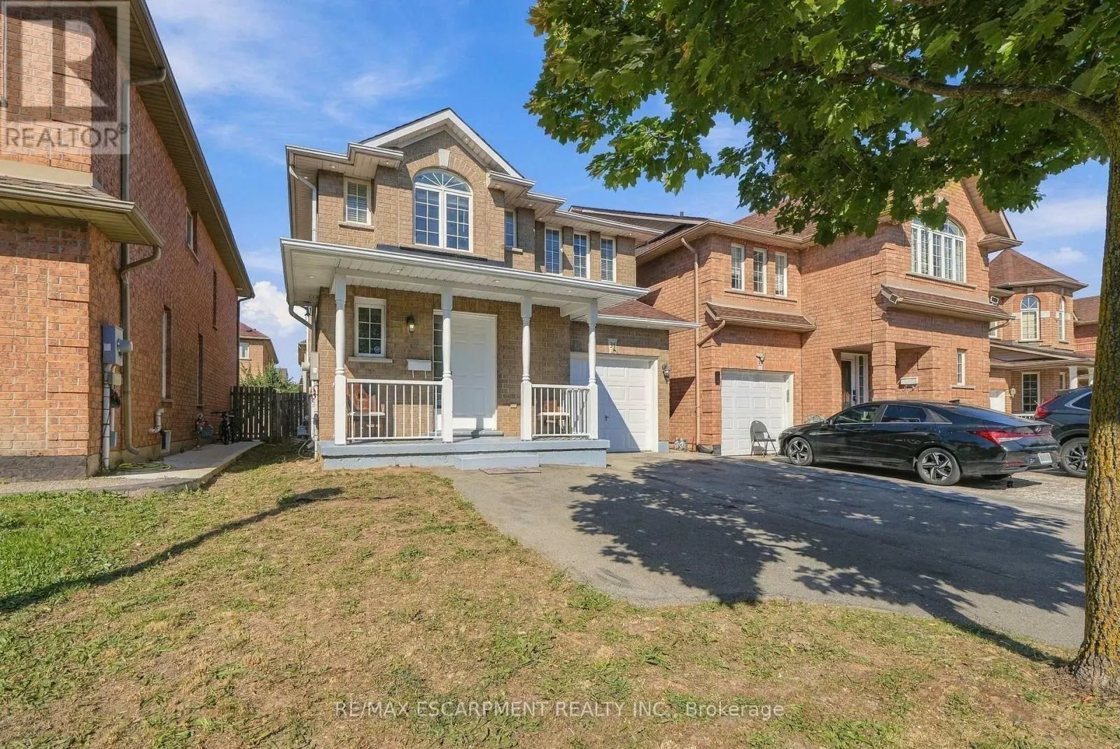 31 PEACHWOOD CRESCENT