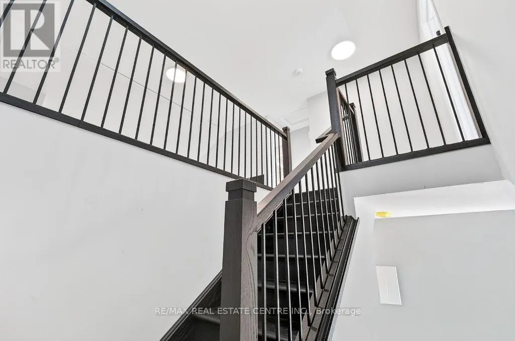 9 - 264 BLAIR ROAD