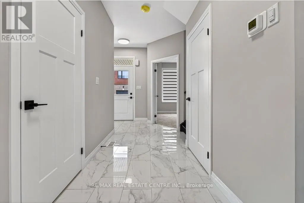 9 - 264 BLAIR ROAD