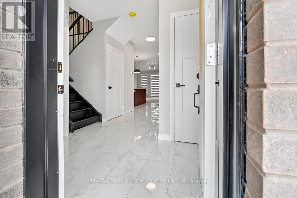 9 - 264 BLAIR ROAD