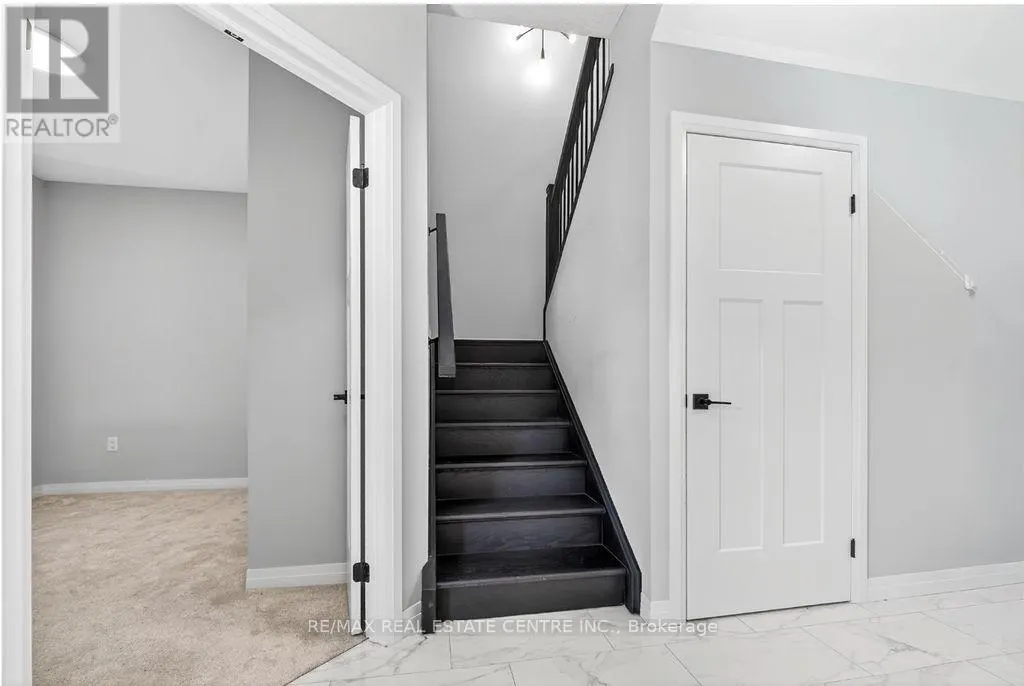 9 - 264 BLAIR ROAD