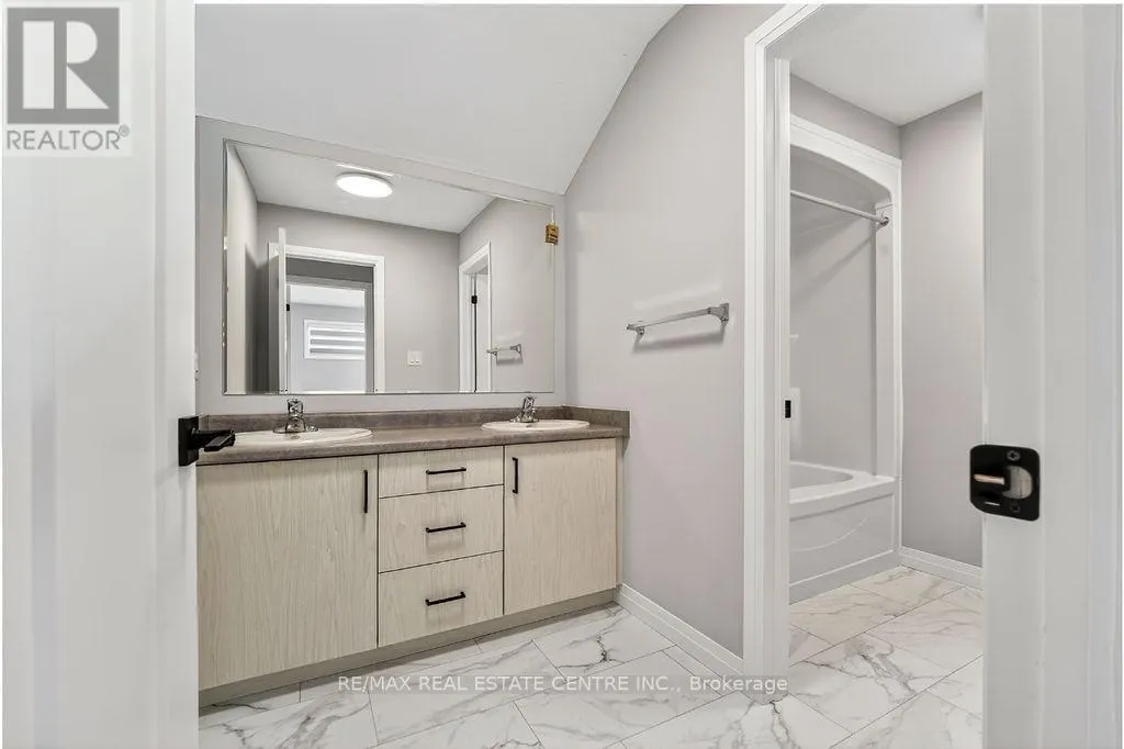 9 - 264 BLAIR ROAD