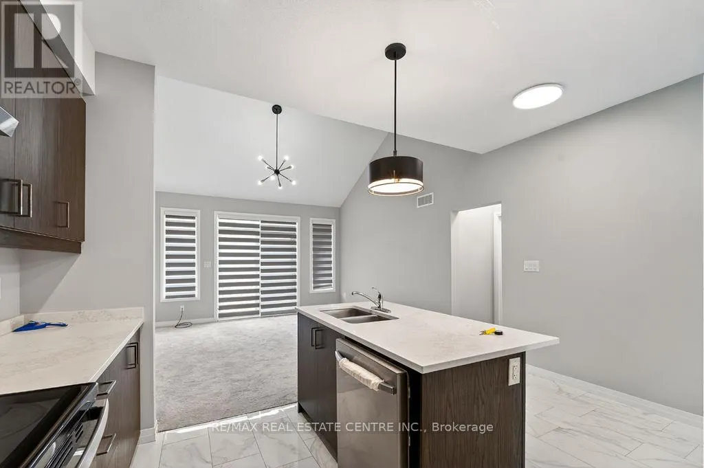 9 - 264 BLAIR ROAD
